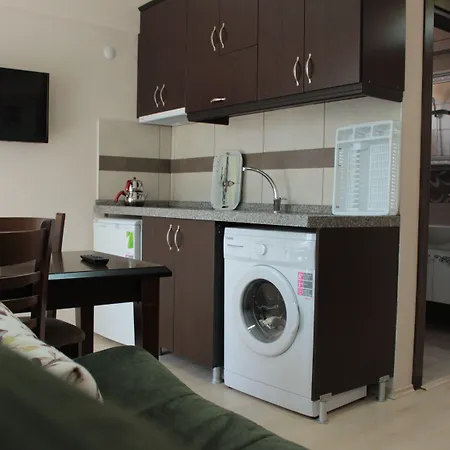 Hotel apartamentowy Yeni Bademli İmroz