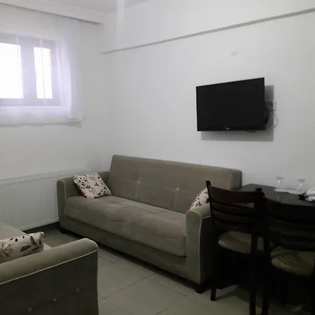 Yeni Bademli Hotel apartamentowy