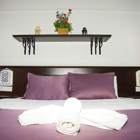 Yeni Bademli Hotel apartamentowy