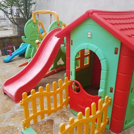 Yeni Bademli Hotel apartamentowy 4*